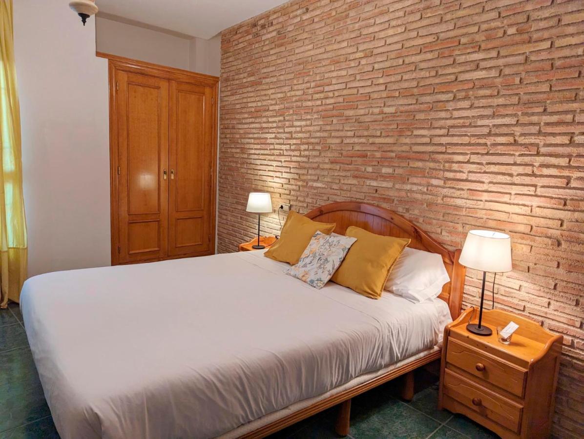 Hotel Moregon Cuacos De Yuste Exterior foto